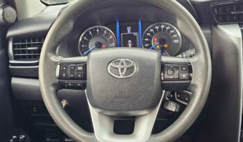 TOYOTA FORTUNER EXR 2019 PETROL V4 2.7L A/T full