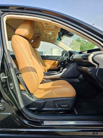 LEXUS IS300 Image 9