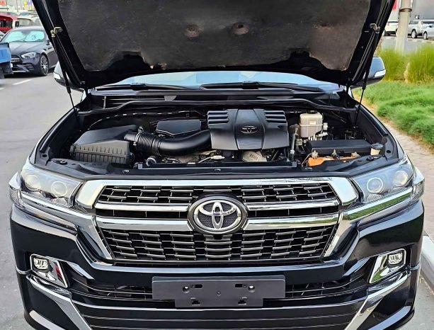 TOYOTA LANDCRUISER Image 14