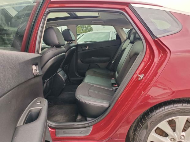 KIA OPTIMA Image 8