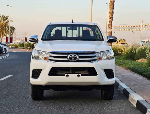 TOYOTA HILUX Image 1