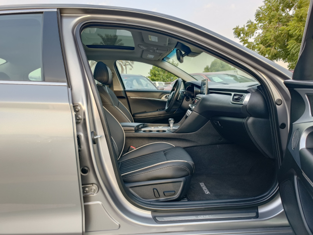 GENESIS G70 Image 9