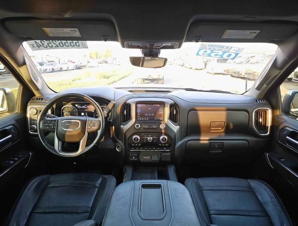 GMC SIERRA Image 3