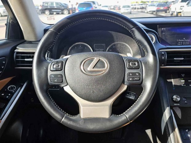LEXUS IS300 Image 4