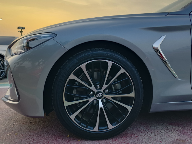 GENESIS G70 Image 11