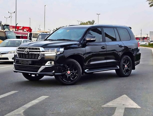 TOYOTA LANDCRUISER Image 17