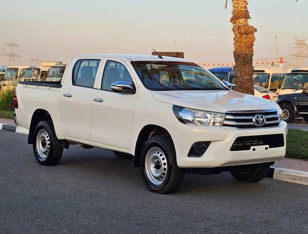 TOYOTA HILUX Image 2