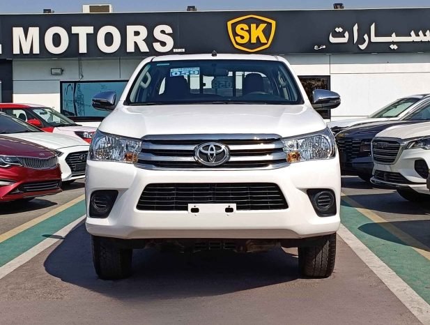 TOYOTA HILUX Image 1