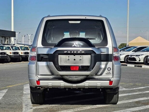 MITSUBISHI PAJERO GLS 2020 PETROL V6 3.5L A/T