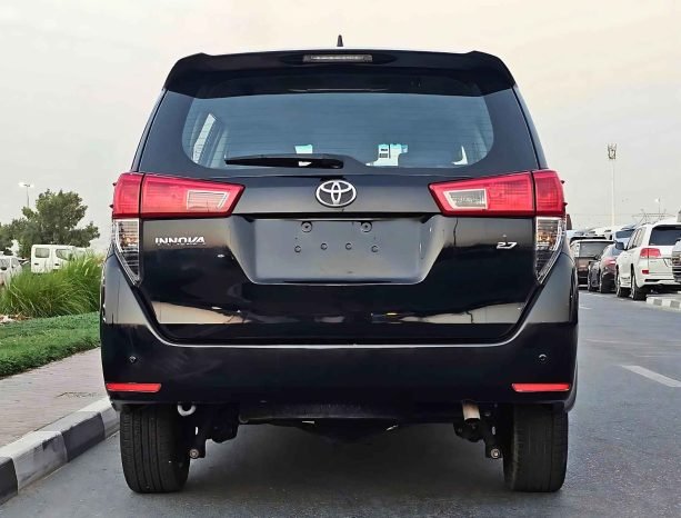 TOYOTA INNOVA Image 14