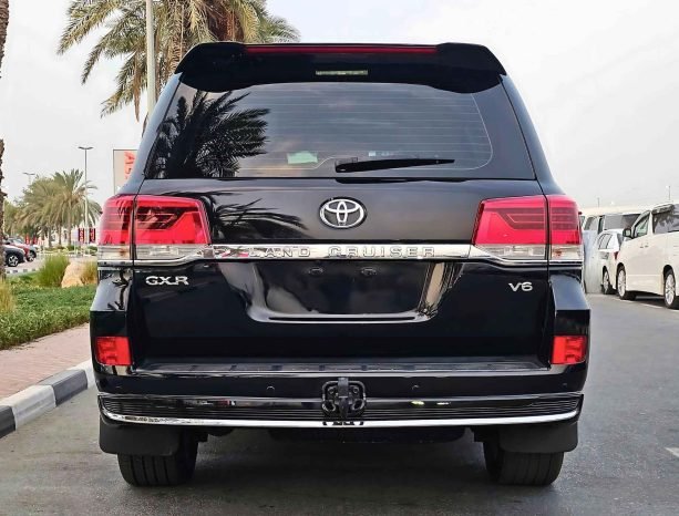TOYOTA LANDCRUISER Image 16