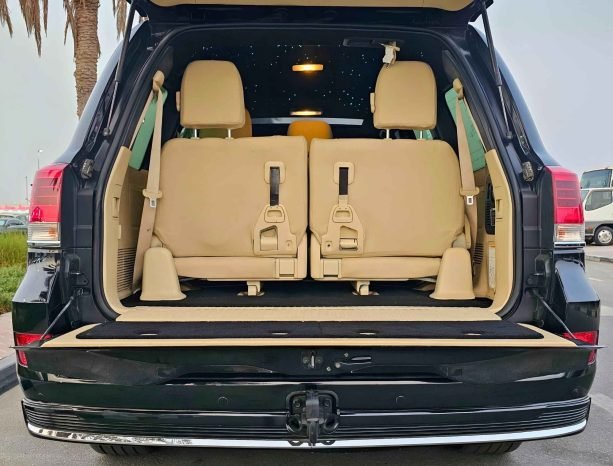 TOYOTA LANDCRUISER Image 15
