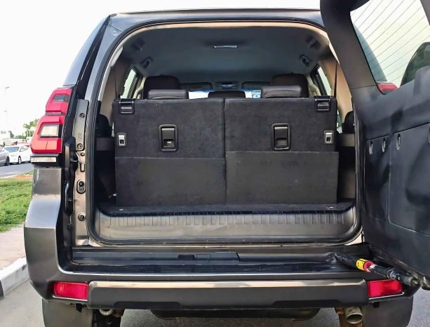 TOYOTA PRADO Image 12