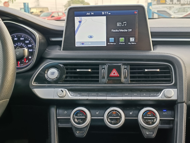 GENESIS G70 Image 4