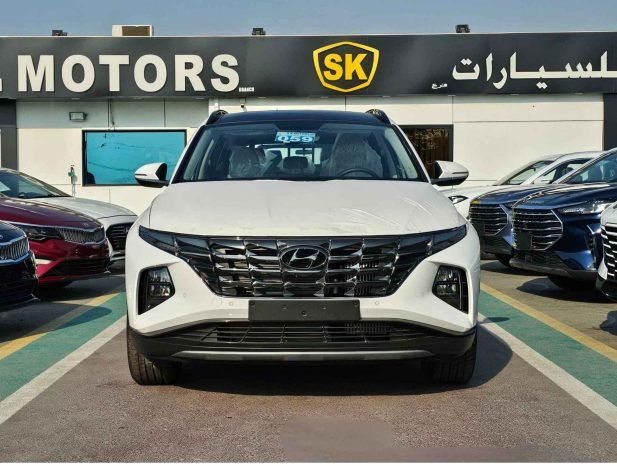HYUNDAI TUCSON Image 1