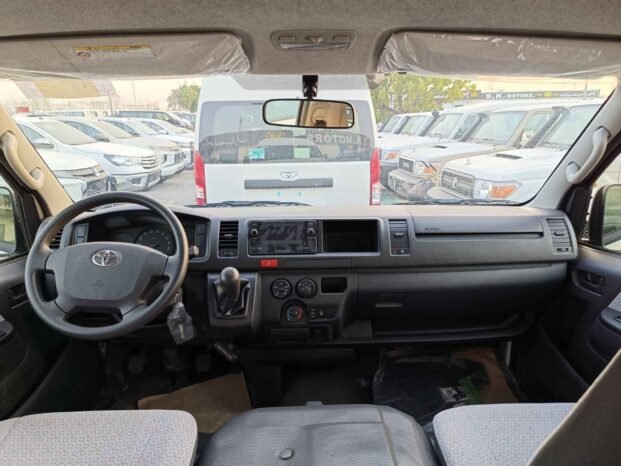 TOYOTA HIACE HIGHROOF 2023 DIESEL V4 2.5L M/T