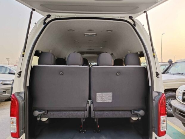 TOYOTA HIACE HIGHROOF 2023 DIESEL V4 2.5L M/T