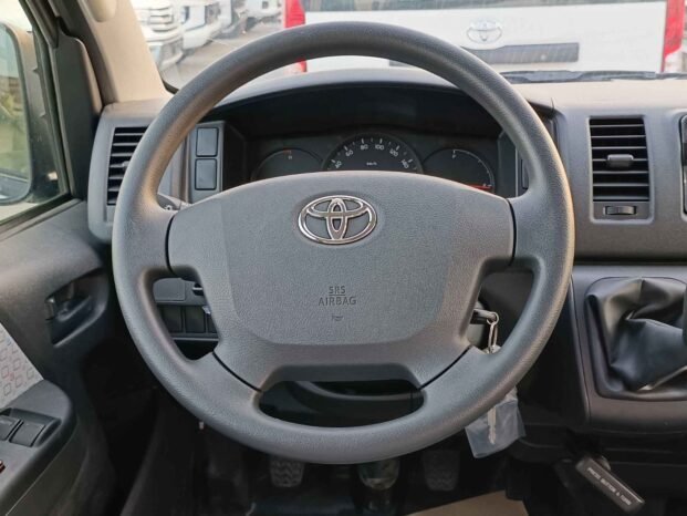 TOYOTA HIACE HIGHROOF 2023 DIESEL V4 2.5L M/T