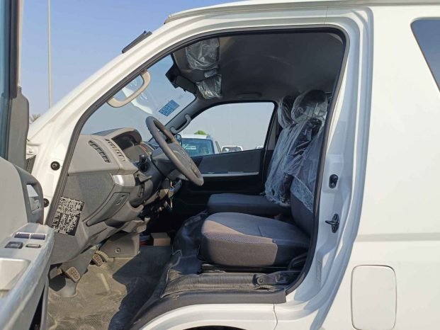 FOTON VIEW Image 10