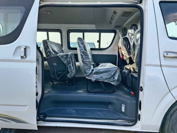 FOTON VIEW Image 8