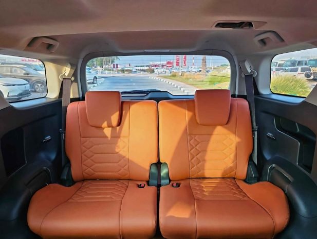 TOYOTA FORTUNER Image 3