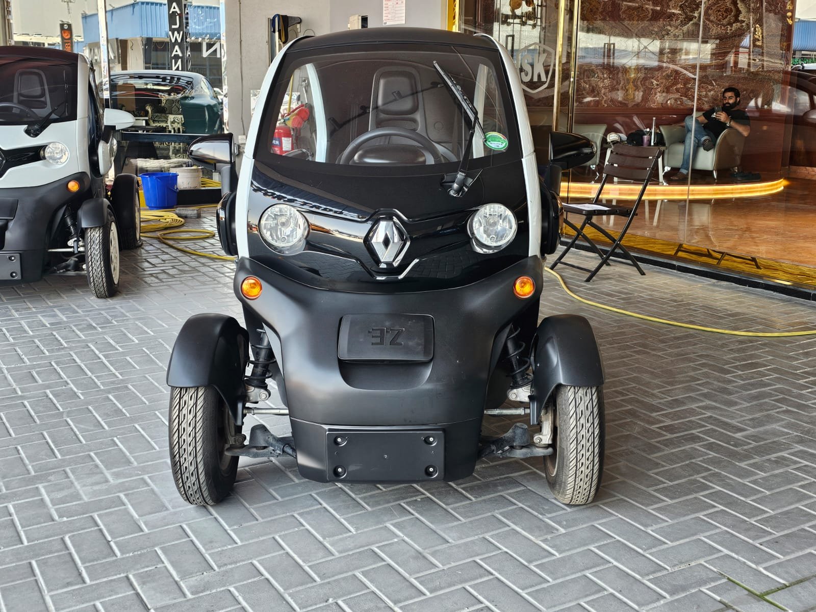 RENAULT TWIZY 2019 ELECTRIC VEHICLE