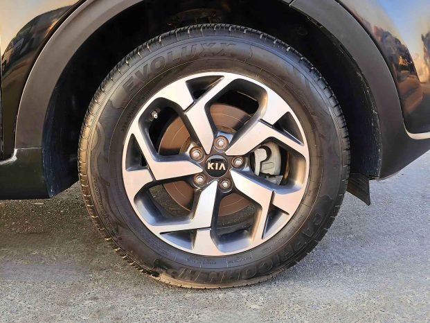 KIA SPORTAGE Image 9