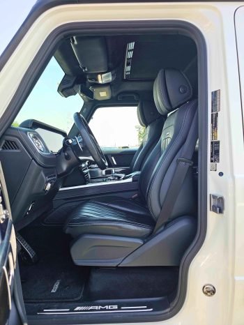 MERCEDES BENZ G63 Image 12