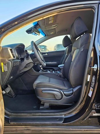KIA SPORTAGE Image 8