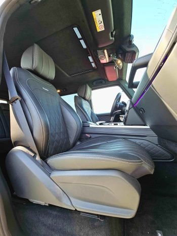 MERCEDES BENZ G63 Image 8