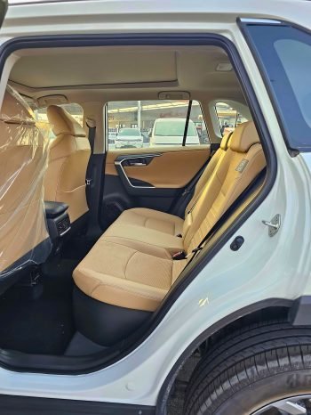 TOYOTA RAV4 Изображение 5