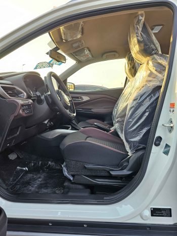 SUZUKI FRONX Image 10