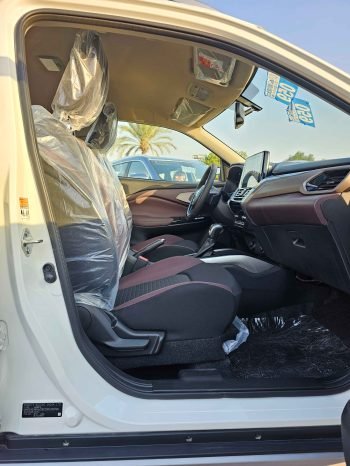 SUZUKI FRONX Image 9