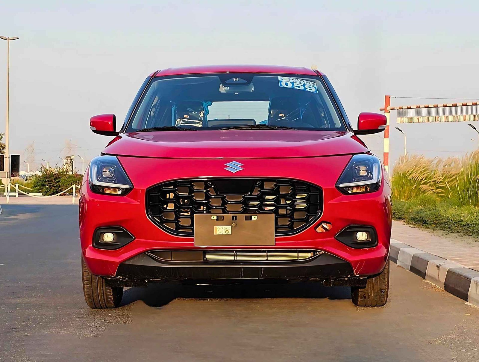 SUZUKI SWIFT GLX 2025 БЕНЗИН V4 1.2L A/T