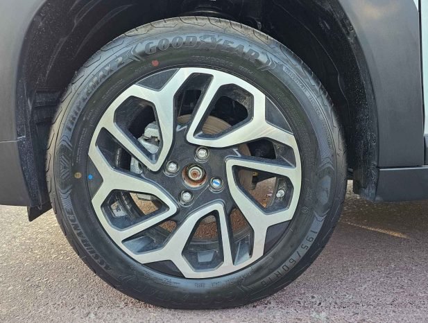 SUZUKI FRONX Image 11