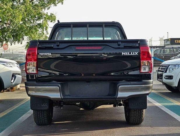 TOYOTA HILUX Image 11