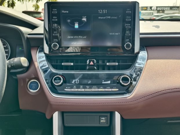 TOYOTA Corolla Cross Image 4