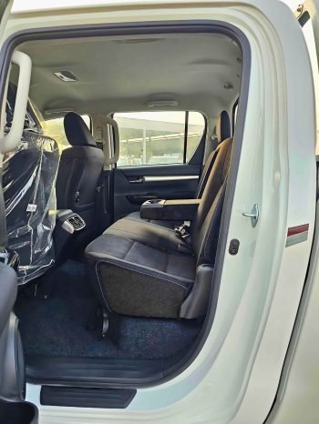 TOYOTA HILUX Image 7