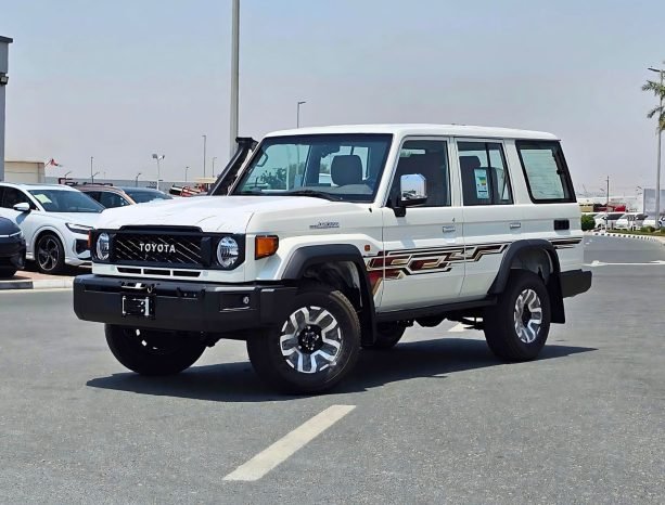 TOYOTA LANDCRUISER HARD-TOP Image 13