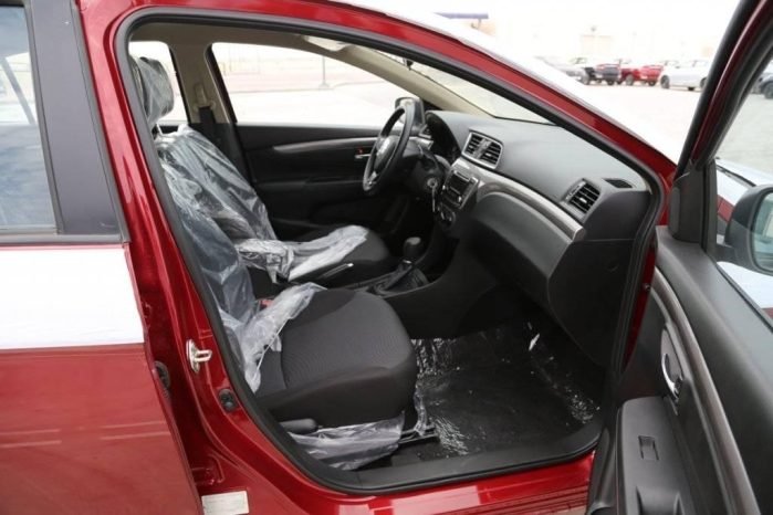 TOYOTA AURION Image 6