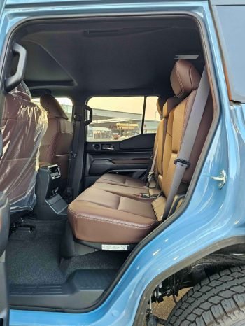TOYOTA PRADO Image 9