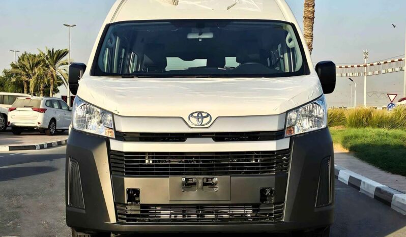 TOYOTA HIACE HIGHROOF 2025 DIESEL V4 2.8L M/T full