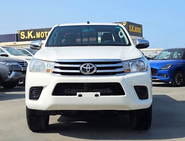 TOYOTA HILUX Image 1
