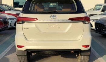 TOYOTA FORTUNER EXR 2021 PETROL V4 2.7L A/T full