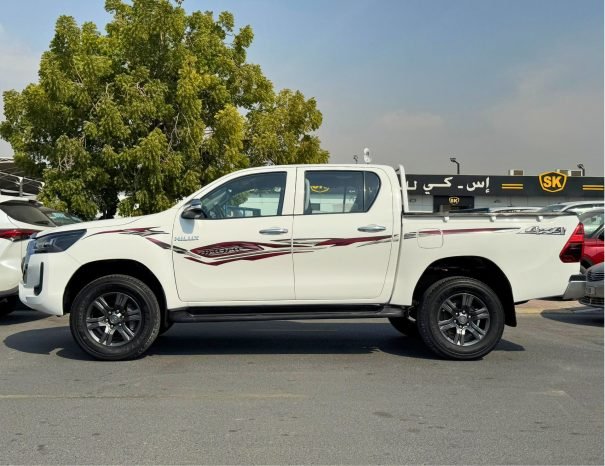 TOYOTA HILUX Image 14
