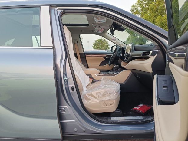 TOYOTA HIGHLANDER Image 11