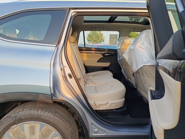 TOYOTA HIGHLANDER Image 9