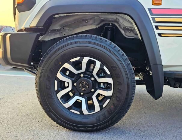 تويوتا لاند كروزر هارد توب LC76 LX1 2025 بنزين V6 4.0 لتر تلقائي