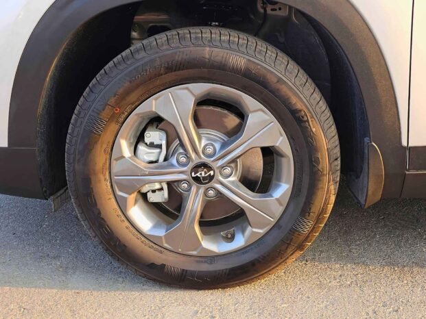 KIA SELTOS DUAL TONE 2024 PETROL V4 1.5L A/T