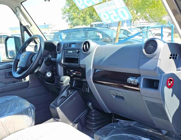 TOYOTA LANDCRUISER PICKUP SC LC79 2025 PETROL V6 4.0L A/T